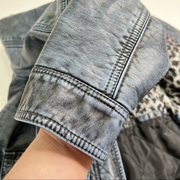 POINT ZERO Blue Acid Washed Vegan Leather Quilted Moto Style Collar Jacket Coat - Picture 10 of 15